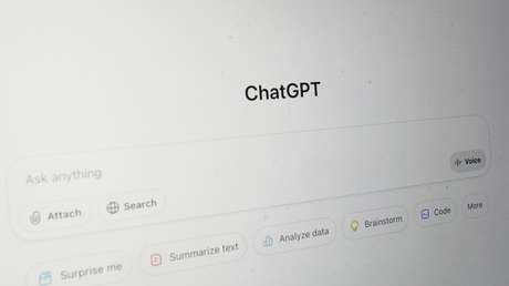 Politico: Jefe de Ciberseguridad de EE.UU. subió archivos confidenciales a ChatGPT