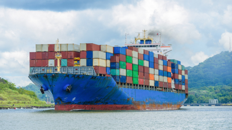 EE.UU. está "alentado" tras el fallo que afecta intereses de China en el canal de Panamá