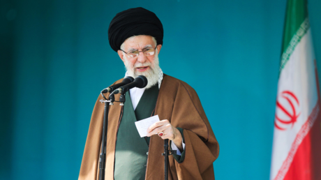 Líder supremo de Irán: EE.UU. debe saber que si inicia una guerra, será regional