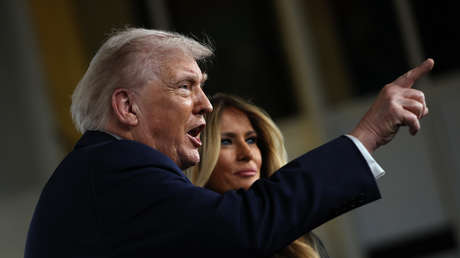 Trump afirma que "nunca fue a la isla infestada de Epstein" y señala a los que sí asistieron