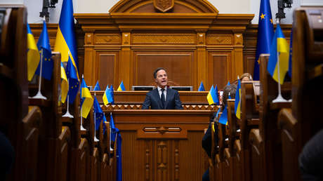 Jefe de la OTAN augura "fuerzas armadas, aviones en el aire y apoyo en el mar" en Ucrania tras acuerdo de paz