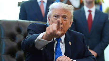 Trump amenaza con más aranceles a cualquier país que comercie con Irán