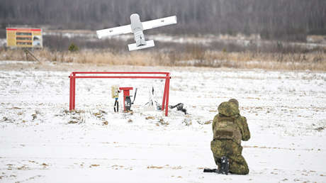 Así es la táctica 'relámpago' y 'remate' de drones rusos contra fortificaciones de Kiev