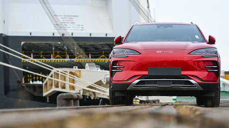 Gigante de coches eléctricos chino contraataca a EE.UU. por la guerra comercial