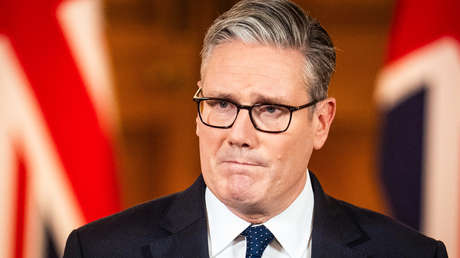 El simple consejo del enviado del Kremlin a Starmer en medio de revuelo por el caso Epstein