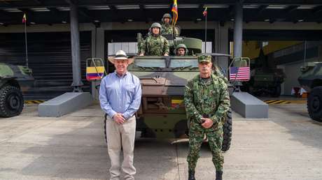 Lote de vehículos blindados estadounidenses llega a Colombia