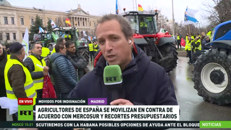 Agricultores de España se movilizan en contra de acuerdo con Mercosur y recortes presupuestarios