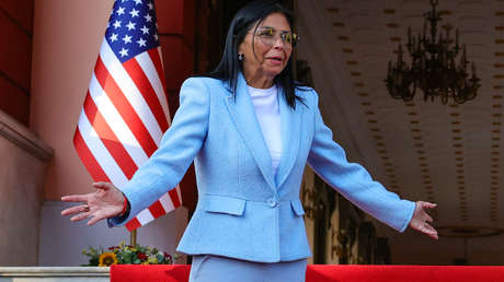 Delcy Rodríguez: "He sido invitada a EE.UU."