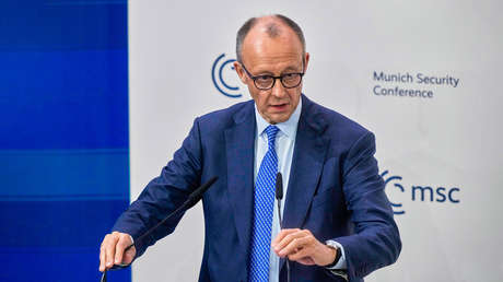 Ataques a China y Rusia, dardos y 'súplica' a EE.UU.: Merz abre la Conferencia de Múnich