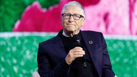 Enviado de Putin: Bill Gates estableció un control global sobre las vacunas por "motivos malvados"