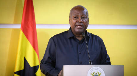 Presidente africano insta a "reconocer la injusticia más grave en la historia de la humanidad"