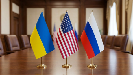 El Kremlin revela qué se discutirá en la nueva ronda de negociaciones trilaterales sobre Ucrania