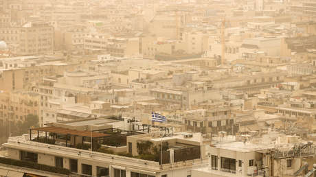 Paisaje marciano: Arena del Sahara cubre Grecia (FOTOS)
