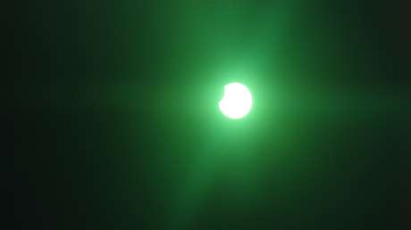 Rarísimo 'anillo de fuego' solar ilumina el cielo