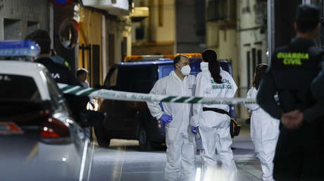 Madre e hijas degolladas y el asesino se toma selfi con los cadáveres en un macabro crimen