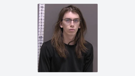 Desmembró a su novia y envió mensajes de texto para hacer creer que seguía viva