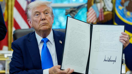 Trump promete publicar archivos gubernamentales sobre alienígenas y ovnis