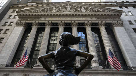 Mercados de EE.UU. reaccionan con fiebre al bloqueo de los aranceles de Trump