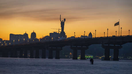 FT: Kiev podría perder otro importante préstamo debido a Hungría