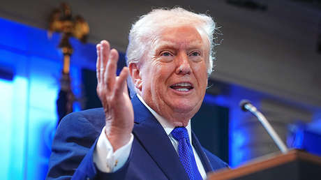 Trump amenaza a los países que "quieran jugar" con la decisión de la Corte Suprema de EE.UU. que invalida sus aranceles