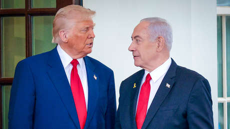 Reportan que EE.UU. considera redirigir la culpa a Israel como el "iniciador de guerra" contra Irán