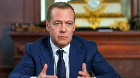 Medvédev: Armar nuclearmente a Kiev convertirá a París y Londres en objetivos legítimos