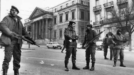 España desclasifica los 'expedientes secretos' del golpe de Estado de 1981