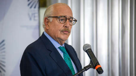 "No al pacto de silencio": ponen contra la pared a un expresidente por sus nexos con Epstein