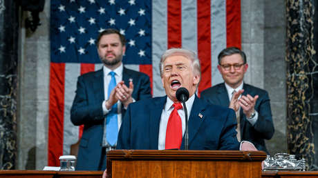 Aranceles, inmigración y operaciones en el extranjero: ¿de qué habló Trump en su discurso anual?