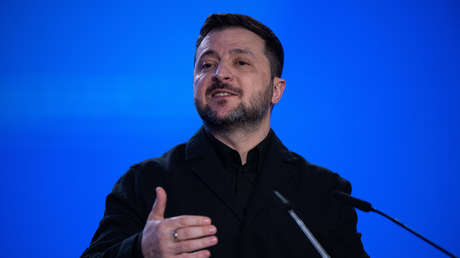 Zelenski dice que aceptaría "con mucho gusto" armas nucleares de Occidente