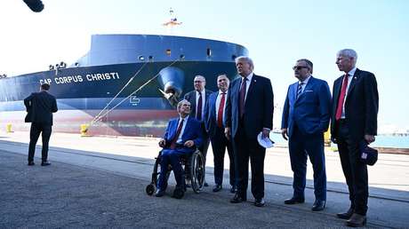 VIDEO: Trump muestra barcos de Venezuela en Texas