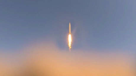 VIDEO: El CGRI dispara potentes misiles contra bases estadounidenses