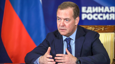 "Acción de fuerza bárbara": Medvédev comenta el "cínico" asesinato del líder supremo de Irán