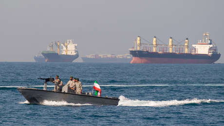 Guardia Revolucionaria iraní: "Quemaremos cualquier barco que pase por el estrecho de Ormuz"