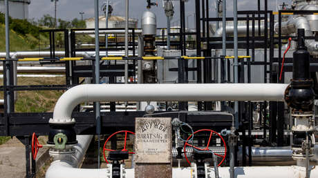 Canciller húngaro: "El oleoducto Druzhba es de vital importancia para Budapest"