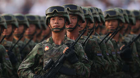 China modernizará sus FF.AA. y aumentará su gasto en defensa