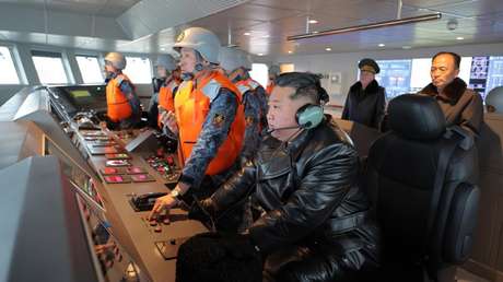 Pionyang se propone construir dos destructores al año y equipar a su Armada con armas nucleares