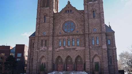 Sale a la luz la protección que la Iglesia dio por décadas a curas acusados de abuso en EE.UU.
