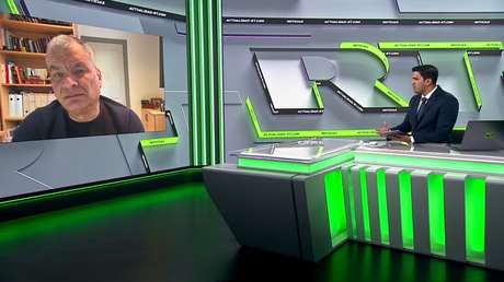 Correa: Noboa pretende "ser el 'cheerleader' de Trump"