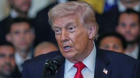 Trump detalla qué es "la rendición incondicional" de Irán