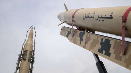 Irán ataca una refinería israelí en un ataque de represalia