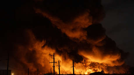 Irán lanza ataques con potentes ojivas mientras advierte sobre la exportación de petróleo: MINUTO A MINUTO