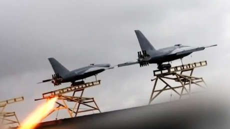 Irán anuncia ataques contra refinería de petróleo y depósitos de combustible en Israel