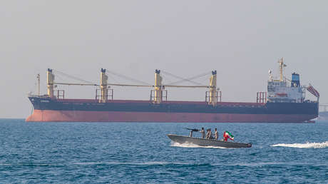 Irán sobre el estrecho de Ormuz: Agresores estadounidenses y sus aliados no tienen derecho a pasar