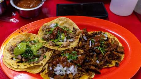 Turista demanda a taquería por salsa "demasiado picante", y este es el desenlace