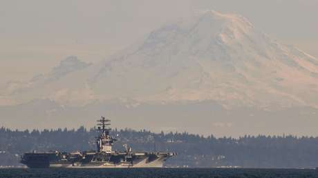 EE.UU. aplaza el desmantelamiento de su portaviones más antiguo