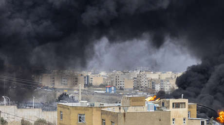 Analista: "La maniobra de Trump en Irán es una señal de debilidad de EE.UU., evidente para todo el mundo"