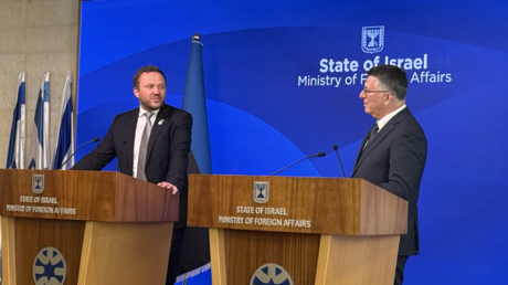 Un país pequeño de la OTAN, dispuesto a "cualquier tipo de apoyo a EE.UU." en Oriente Medio