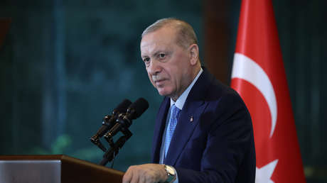 Erdogan critica a Israel por llevar a la región "hacia el desastre"