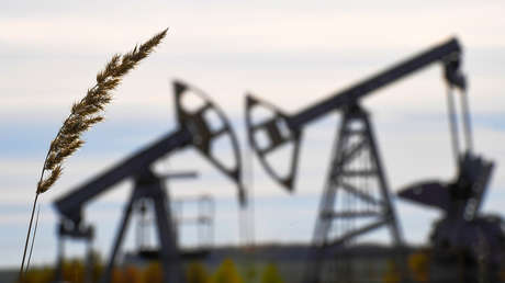 El precio del petróleo sigue creciendo en medio de ataques contra instalaciones energéticas en Oriente Medio